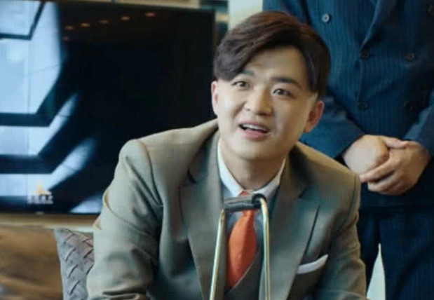 大人物:原版讽刺中国的一幕,被崔京民打脸,真给