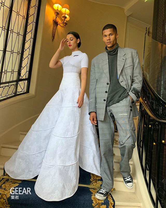 21岁嫁给初恋!茉莉公主娜奥米·斯科特的爱情