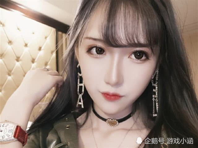 腐团儿cos明月心古装风美出天际高贵女神气质彰显无遗