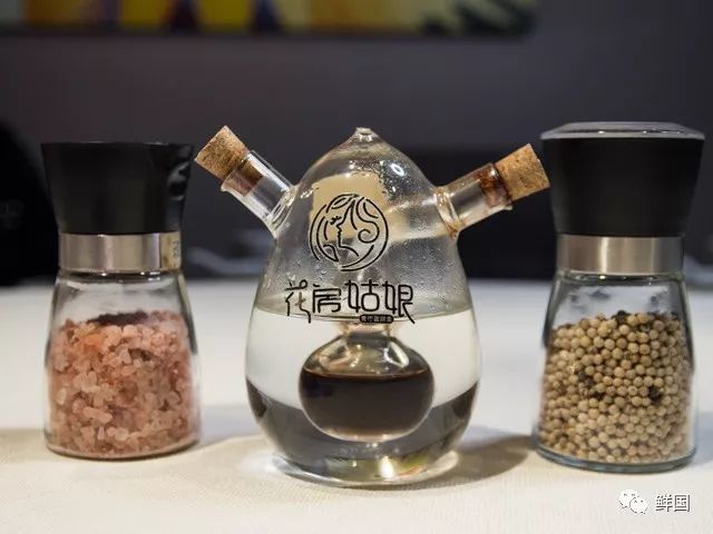 能冒火2米的菜在座人都惊呆了 鲜国美食