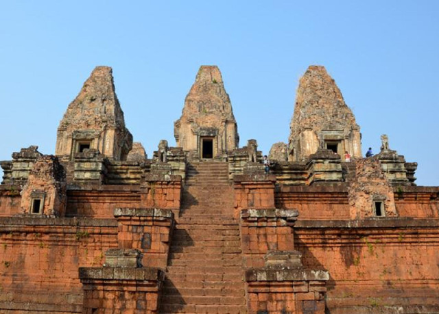 在亚洲最穷国柬埔寨:拥有100元人民币是