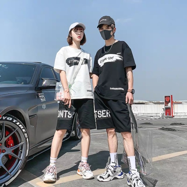 情侣穿搭 超有爱的cp日常穿搭分享 回头率超高