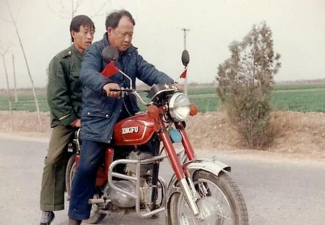 80 90年代最火的6款摩托车 你当年若能骑上一台 相当于现在开宝马 腾讯新闻