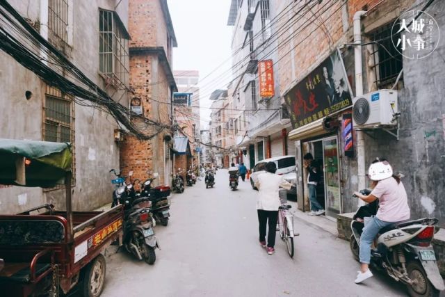 鸡村,多少外乡人在这里活成了"南宁人!