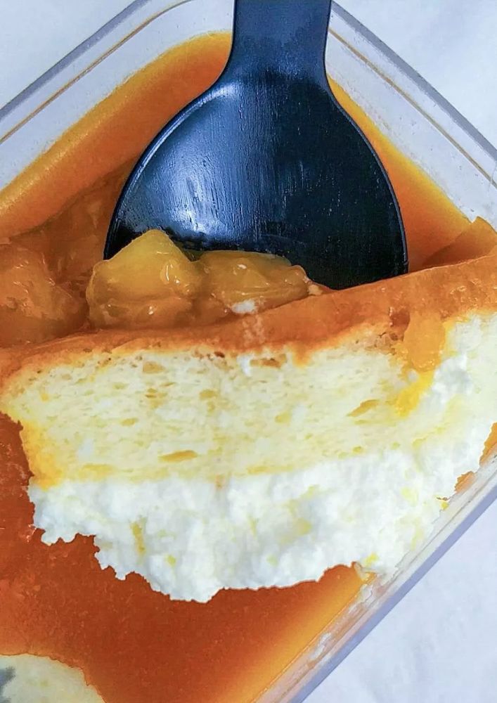 芒果,海绵蛋糕,白巧克力