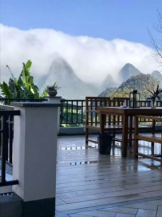 别有天地非人间"的意境桃花流水窅然去笑而不答心自闲有种"问余何意栖