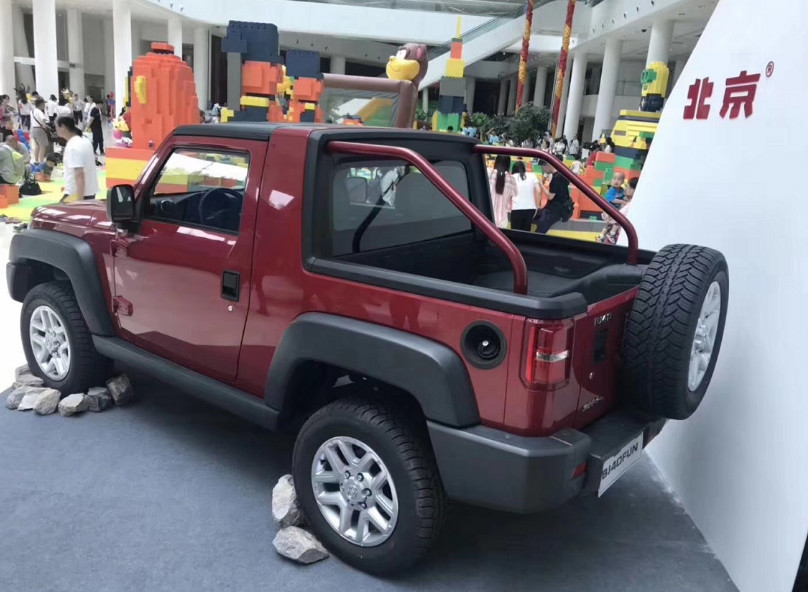 这国产越野皮卡13万起!网友:敞篷出乎意料