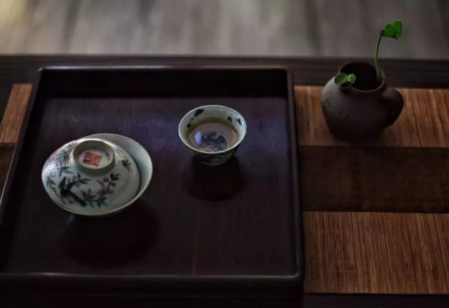 论语:一直听说三十而立,立的是什么?