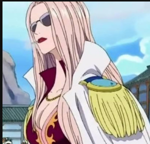 海贼王 海军总部五大美人 鹤中将上榜 她年轻的时候太漂亮了 腾讯网