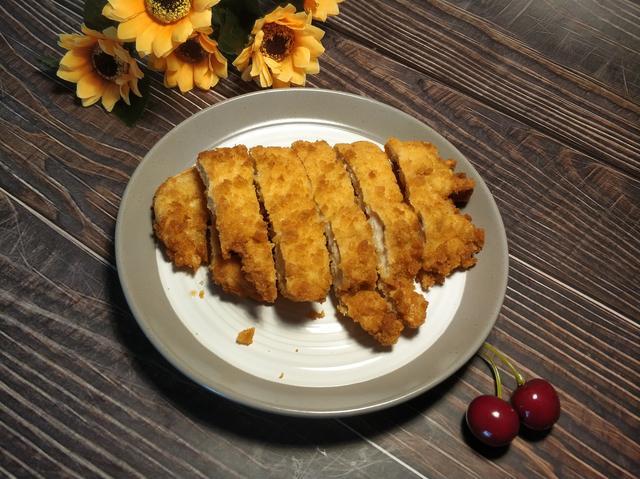 面包糠,鸡胸肉,鸡排,白胡椒粉,馒头