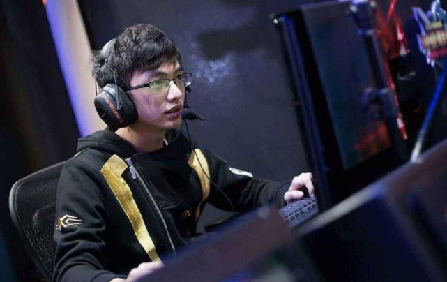 单杀羞男!圣枪哥撇下天才之名再启航 五年