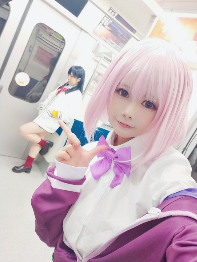 橘里橘气 六花和茜cosplay 你们喜欢谁 还是两个都要