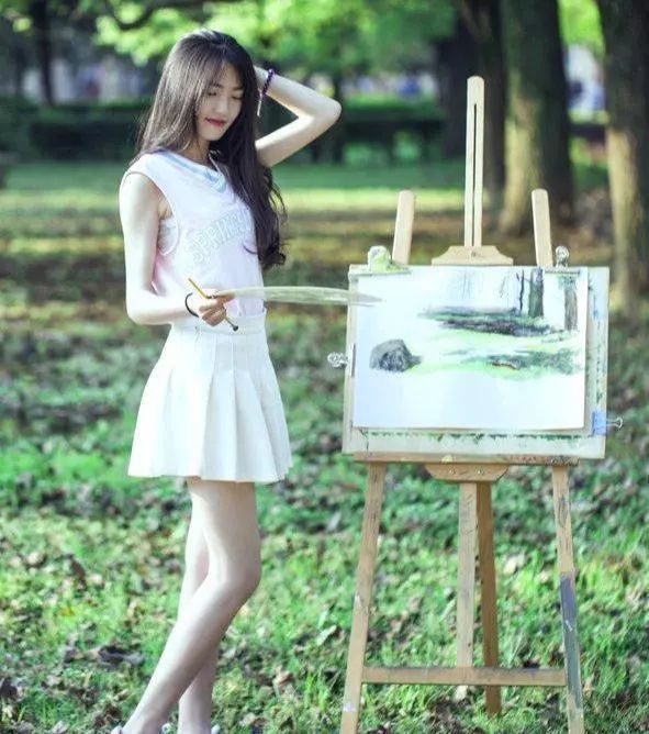 十二星座在爱情中 越爱你 就越喜欢管着你粘着你的星座女 腾讯网