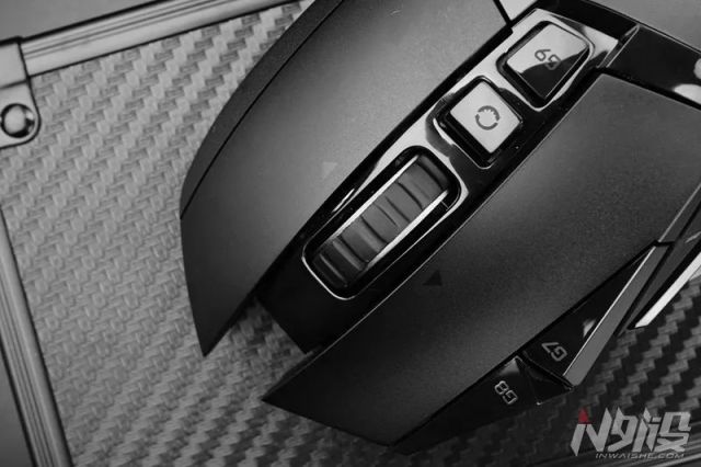 罗技g502 Lightspeed无线游戏鼠标图赏