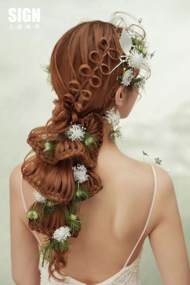 森系新娘造型,美美哒夏日鲜花编发
