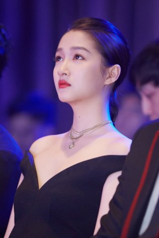 关晓彤终于有了新的电视剧作品,这一次不会再