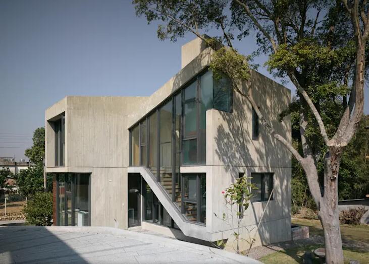 开模即完工:清水模建筑的特性,工法,优缺点