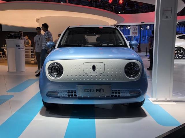 电动圈的小萌神欧拉r1女神版亮相ces展