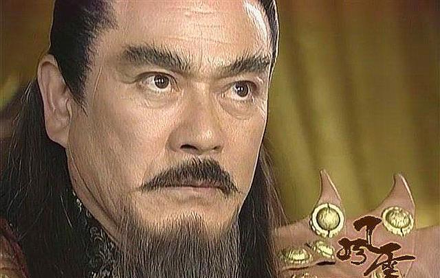 其实三分归元气这门武学是雄霸的师父三绝老人的绝学,但是三绝老人把