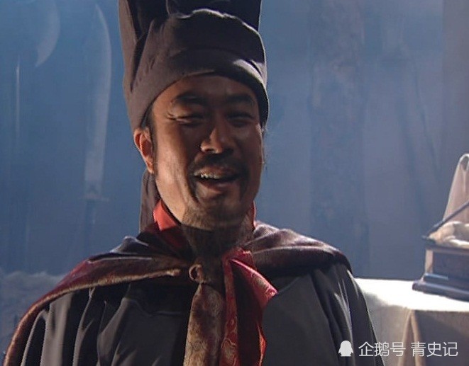 林冲|卢俊义做梁山首领，林冲为何不支持？你看他在怕什么