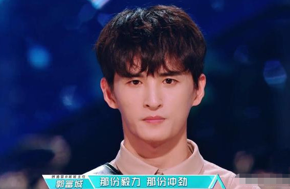 张远止步决赛未出道,却意外再就业组团录综艺,男团名字笑喷