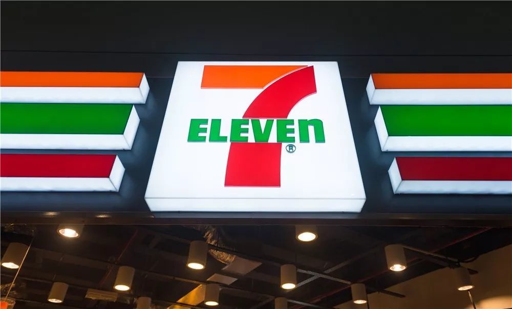 便利店7-eleven的n为什么要小写?