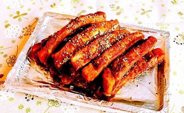 吃了几十年的排骨,这种做法还是第1次吃,外酥里嫩,香辣过瘾