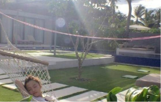 带你看看张韶涵住的豪宅,房子价值过千万,普通人哪住得起