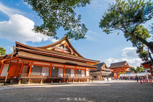日本人到底有多热爱中国文化 看看京都的古建筑和文字就知道了