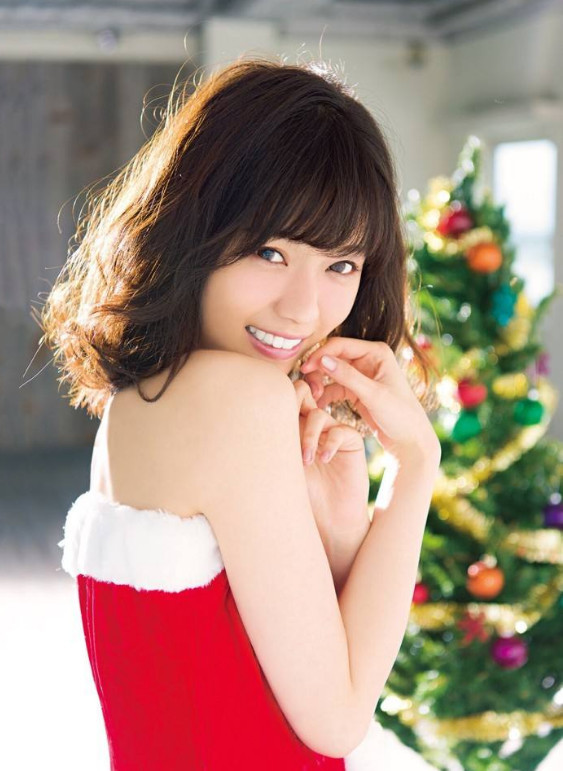 94年女星:韩国郑秀晶,日本西野七濑,中国誉为"四千年美女"