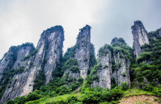 灵签占卜:找一座你最喜欢的高山,测未来谁是你最大的靠山!