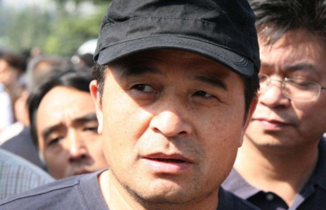 毕福剑近照曝光,如今主持国外选秀节目,竟还在现场唱山歌!