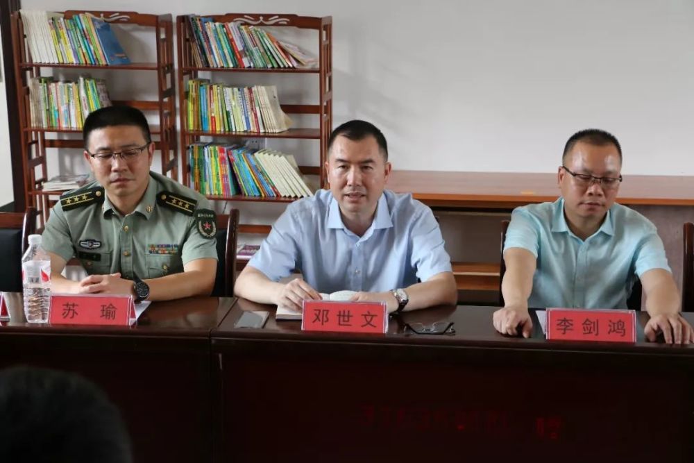 这是驻桂31635部队热心帮助,结对共建的结果.