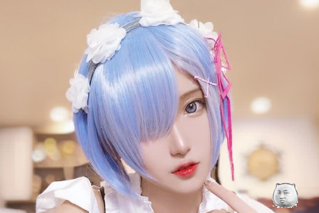 史上最美蕾姆cos,腐团儿自带性感特效,服装细节还原深入人心