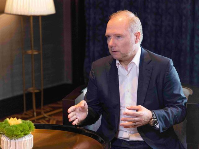 秋凤空间 | 高乐：宝马中国策