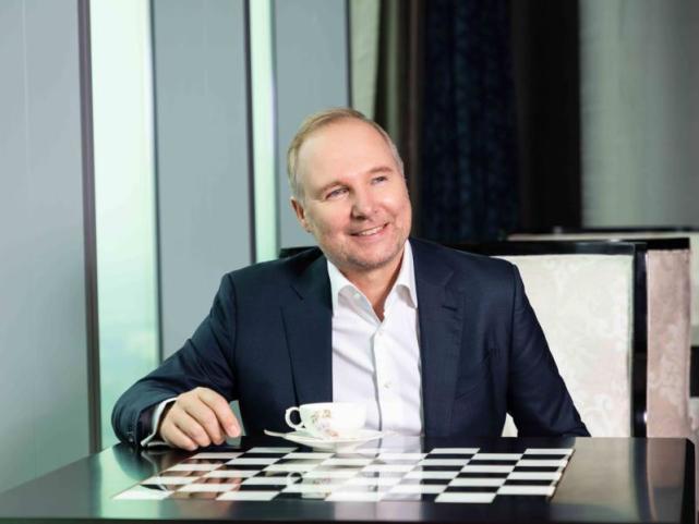 秋凤空间 | 高乐：宝马中国策