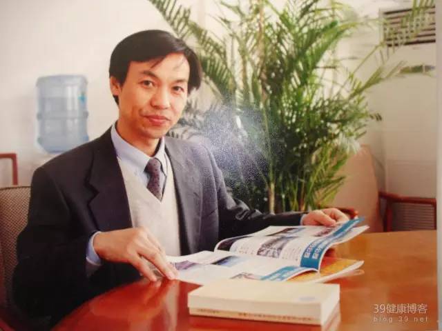 【名家简介】肖相如,教授,主任医师,博士生导师.