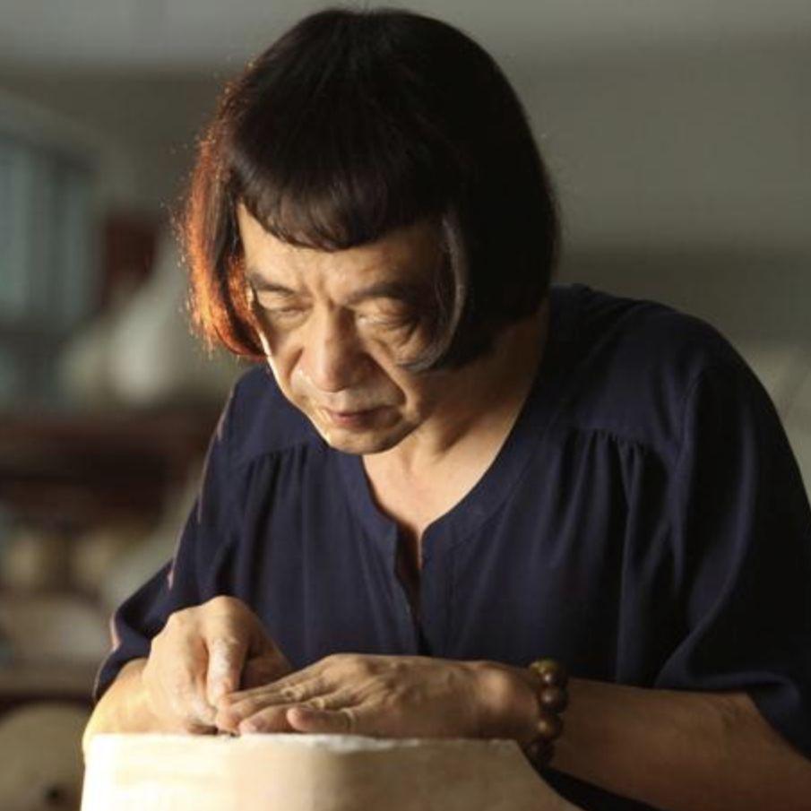 朱小杰石匠,木匠,钳工,会计最后还是回到手艺人的角色澳珀家俱艺术