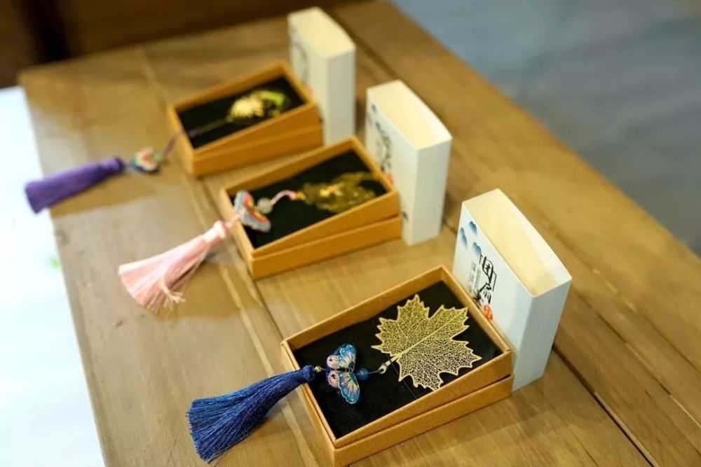 赞苏绣手办荣获省级文创金奖苏州唯一