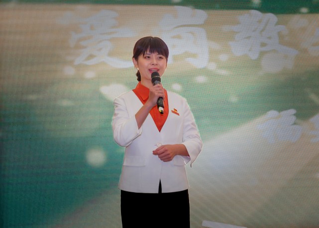 省直机关文明办主任陈力,省审计厅机关党委专职副书记尤华,省机关事务