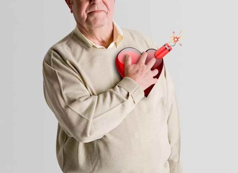 心肌梗塞|61岁老汉，突发心梗，2小时后离世，这一种玩物害了不少人