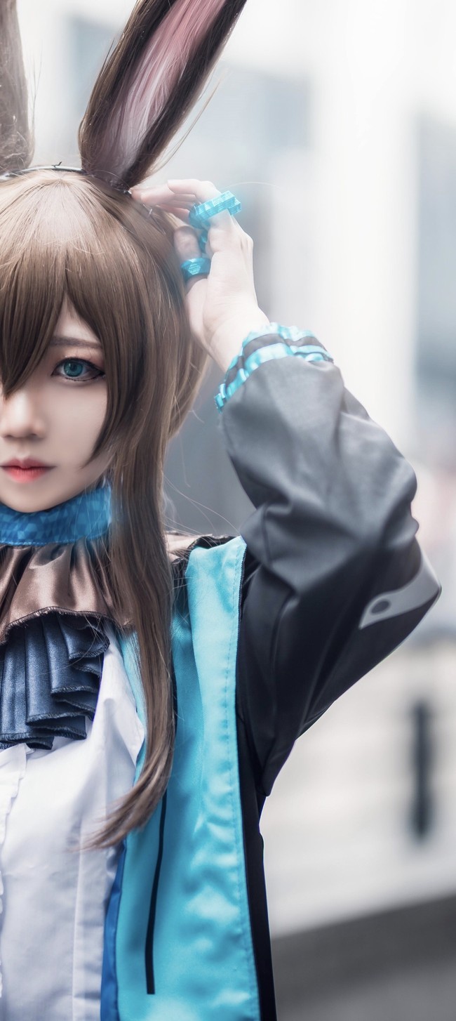 明日方舟cos博士我在这里