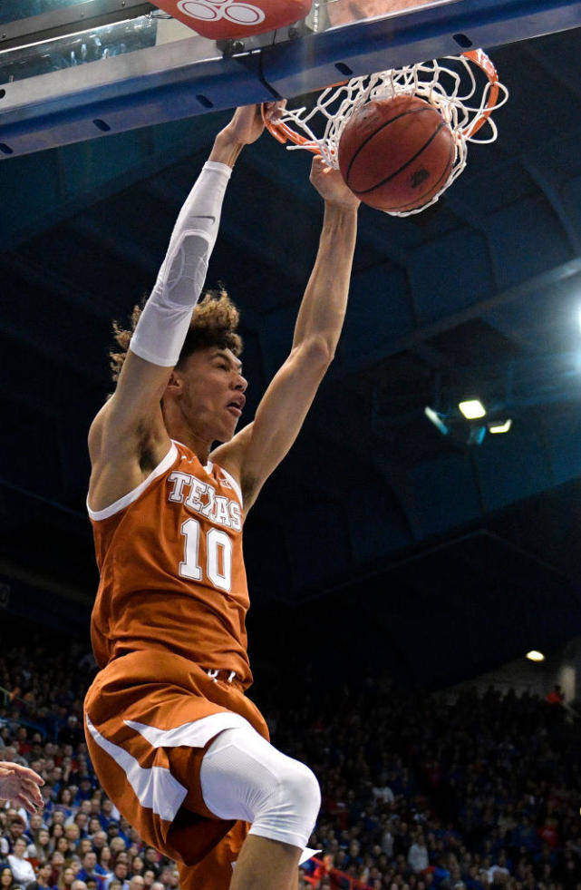 十大新星巡礼之海耶斯19届第一中锋能防守擅吃饼