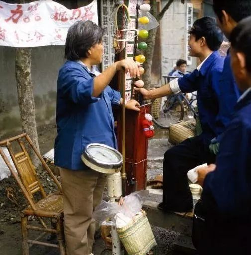 老照片裡的90年代中國,滿滿的回憶之情!_騰訊新聞