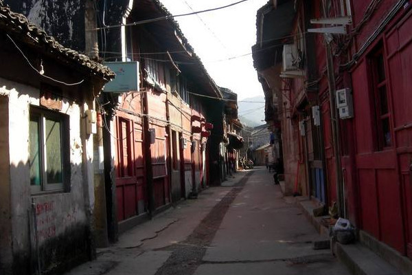 宁波最低调古街,有"浙东第一街"美称,历史久远!