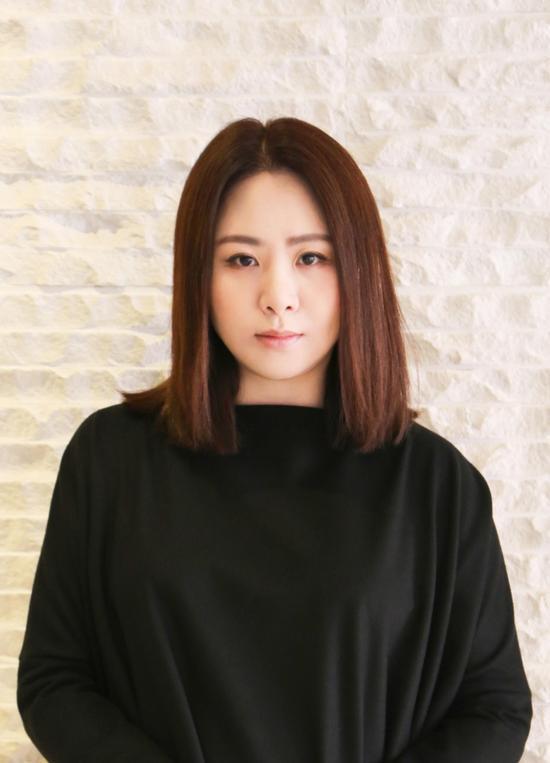 蔡艺侬为捧胡歌,掏空家底靠包子度日,却被蒋劲夫控诉克扣155万_腾讯