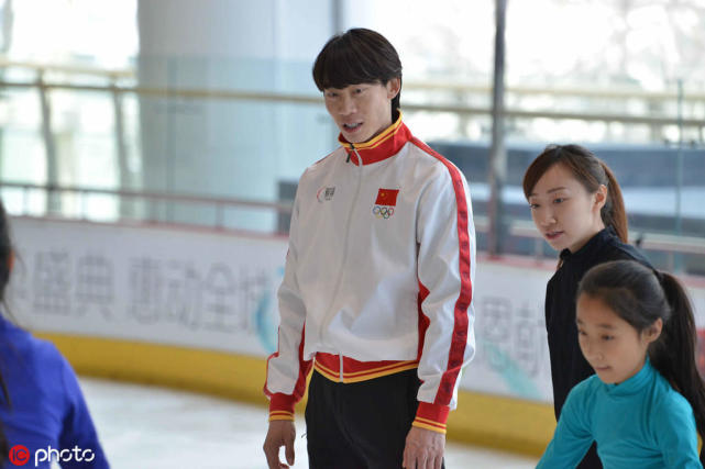 从运动员到花滑推广者佟健全力守护这份事业