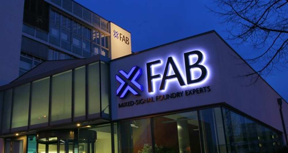 国外芯片技术交流-X-FAB和Efabless宣布成功推出首款开源RISC-V微控制器Raven芯片risc-v单片机中文社区(1)