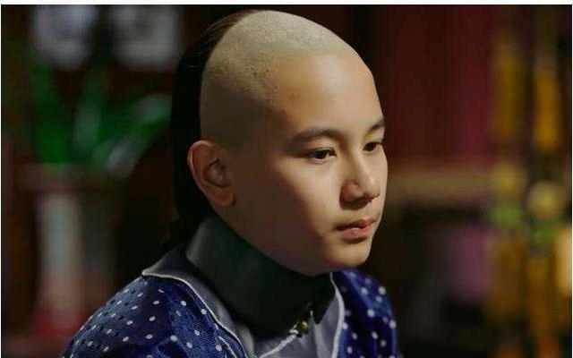 永珹是乾隆登基后第一个儿子生母是皇贵妃为何会被乾隆送人