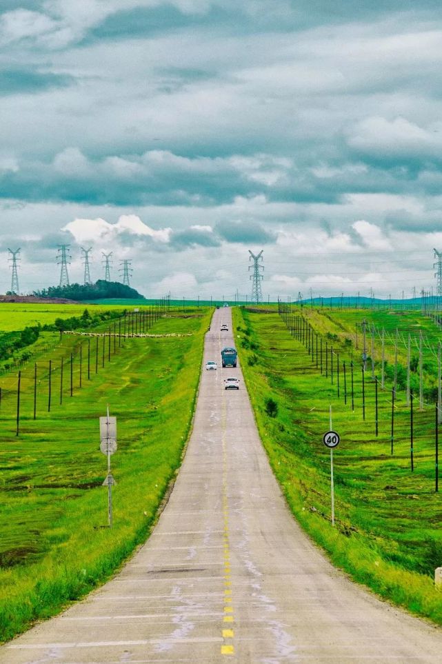 岷县飞机场配套公路图片